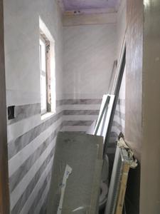 Common Bathroom Image of 650 Sq.ft 2 BHK Builder Floor for sale in Mayur Vihar Phase 1 New Delhi for Rs. 6000000