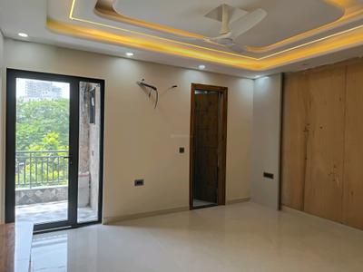 Bedroom Image of 2400 Sq.ft 4 BHK Builder Floor for sale in Vaishali Ghaziabad for Rs. 35000000