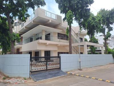 Image of 3250 Sq.ft 4 BHK Independent House for rent in Maninagar, Ahmedabad for Rs. 60000