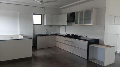 Kitchen Image of 4500 Sq.ft 4 BHK Duplex for sale in Mohar Luxe Towers, Gokhalenagar Pune for Rs. 60000000