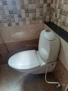 Bathroom Image of 1480 Sq.ft 3 BHK Apartment / Flat for rent in KK Nagar Chennai for Rs. 55000
