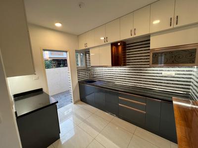 Kitchen Image of 2764 Sq.ft 5 BHK Villa for sale in Radiance Blossom, Bommenahalli Bengaluru for Rs. 35000000