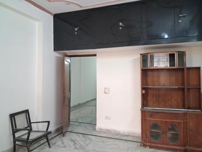 Bedroom Image of 1200 Sq.ft 2 BHK Independent House for rent in Omaxe The Forest, Sector 92 Noida for Rs. 22000