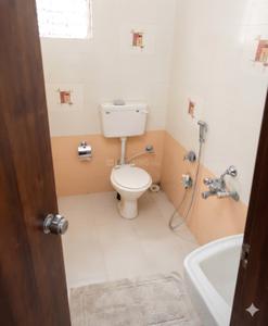 Image of 1250 Sq.ft 2 BHK Apartment / Flat for rent in Rajhans Campus, Pal, Surat for Rs. 20000