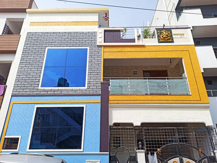 Jinke Thimmanahalli, NRI Layout Building 1