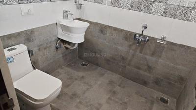 Image of 2500 Sq.ft 3 BHK Apartment / Flat for rent in Madhapur, Hyderabad for Rs. 78000