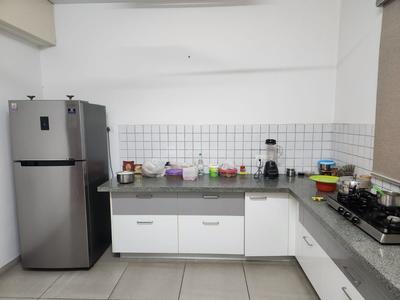 Kitchen Image of 2850 Sq.ft 3 BHK Apartment / Flat for sale in Synthesis Altius Living, Thaltej Ahmedabad for Rs. 44500000