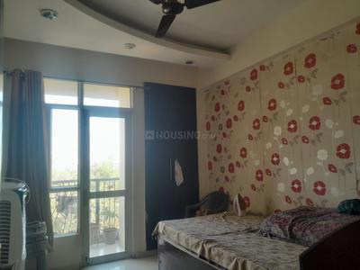 Bedroom Image of 1385 Sq.ft 3 BHK Apartment / Flat for sale in Prateek Laurel, Sector 120 Noida for Rs. 16500000