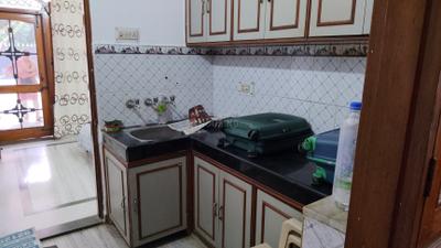 Kitchen Image of 600 Sq.ft 1 BHK Builder Floor for rent in Sector 21C Faridabad for Rs. 13000