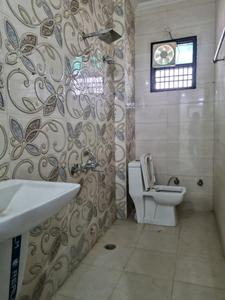 Common Bathroom Image of 630 Sq.ft 2 BHK Apartment / Flat for rent in Dwarka Mor New Delhi for Rs. 16000