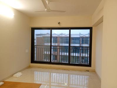 Bedroom Image of 680 Sq.ft 2 BHK Apartment / Flat for rent in Neumec Niwara, Vile Parle East Mumbai for Rs. 76000