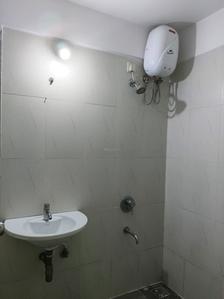 Common Bathroom Image of 909 Sq.ft 2 BHK Apartment / Flat for sale in Lodha Casa Rio by Lodha Group, Palava Phase 1 Thane for Rs. 5200000