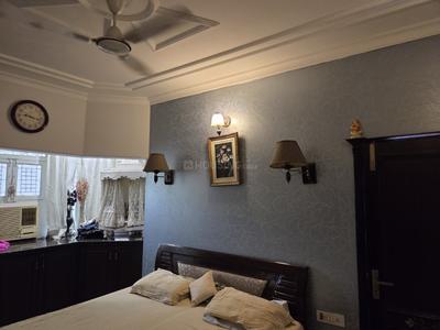 Bedroom Image of 1250 Sq.ft 3 BHK Apartment / Flat for sale in Gazipur New Delhi for Rs. 14000000