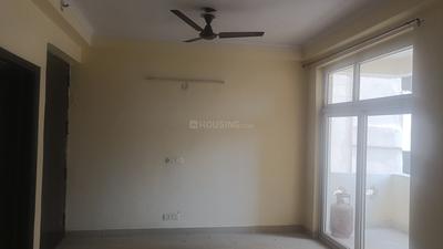 Living Room Image of 1180 Sq.ft 2.5 BHK Apartment / Flat for sale in Amrapali Silicon City, Sector 76 Noida for Rs. 11300000