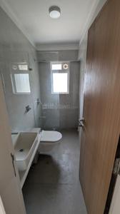 Bathroom Image of 750 Sq.ft 2 BHK Apartment / Flat for sale in SevenFolds Minal And Madhavkunj, Vile Parle East Mumbai for Rs. 26500000