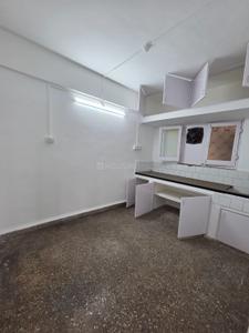 Kitchen Image of 1400 Sq.ft 2 BHK Apartment / Flat for rent in Camp Pune for Rs. 30000