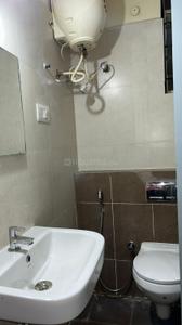 Bathroom Image of 1350 Sq.ft 2 BHK Apartment / Flat for rent in Aaspire Heights, Marathahalli Bengaluru for Rs. 55000