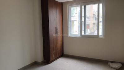 Bedroom Image of 1000 Sq.ft 3 BHK Builder Floor for sale in Garhi New Delhi for Rs. 16000000