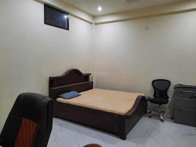 Bedroom Image of 1500 Sq.ft 3 BHK Builder Floor for rent in Sultanpur Road Lucknow for Rs. 13500