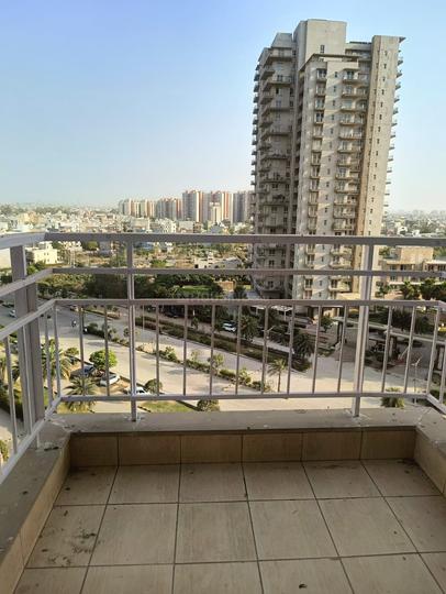 Puri Diplomatic Greens Main Image 1