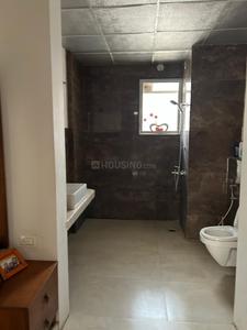 Bathroom Image of 3500 Sq.ft 4 BHK Apartment / Flat for sale in Skywards Riviera Valentina, Baner Pune for Rs. 50000000