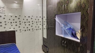 Bedroom Image of 425 Sq.ft 1 BHK Apartment / Flat for rent in Saptarshi CHS, Malad West Mumbai for Rs. 31500