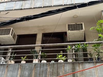 Balcony Image of 1000 Sq.ft 3 BHK Apartment / Flat for sale in Neb Sarai New Delhi for Rs. 6000000