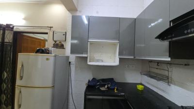 Kitchen Image of 980 Sq.ft 2 BHK Apartment / Flat for rent in Pitampura New Delhi for Rs. 30000