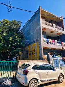 Image of 1999 Sq.ft 2.5 BHK Independent House for sale in Badal Colony, Zirakpur for Rs. 15000000