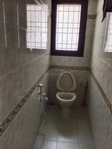 Bathroom Image of 2000 Sq.ft 3 BHK Builder Floor for rent in Padmanabhanagar Bengaluru for Rs. 60000