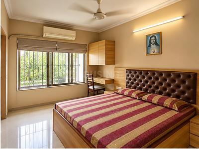 Bedroom Image of 850 Sq.ft 2 BHK Apartment / Flat for sale in Andheri West Mumbai for Rs. 24000000