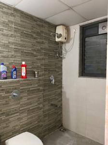 Common Bathroom Image of 650 Sq.ft 1.5 BHK Apartment / Flat for sale in Lodha Lakeshore Greens by Lodha Group, Palava Phase 2 Thane for Rs. 4000000