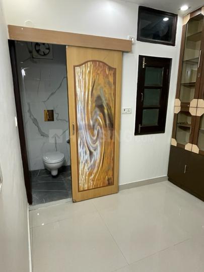 Dakshini Pitampura, Pitampura Bedroom 1