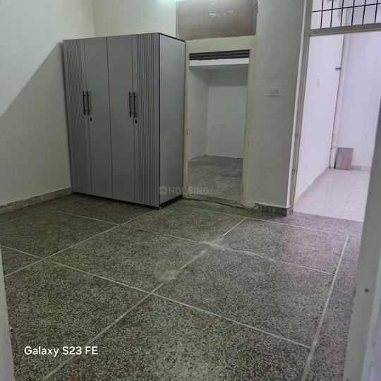 Model Town Phase 2, Model Town Bedroom 1