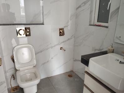 Image of 1665 Sq.ft 3 BHK Builder Floor for rent in Smartworld Orchard, Sector 61, Gurgaon for Rs. 65000