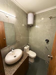 Bathroom Image of 750 Sq.ft 2 BHK Builder Floor for rent in HUDA Plot Sector 42, Sector 42 Gurgaon for Rs. 45000