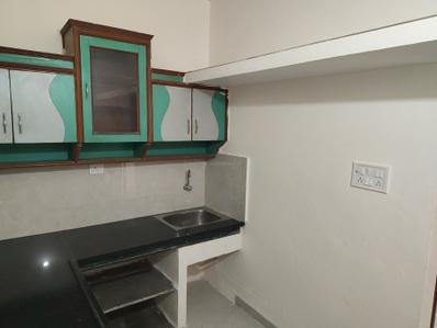 Kitchen Image of 600 Sq.ft 1 BHK Builder Floor for rent in Sukhliya Indore for Rs. 9500