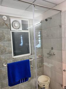 Image of 945 Sq.ft 2.5 BHK Apartment / Flat for rent in Phase 2, Noida for Rs. 24000