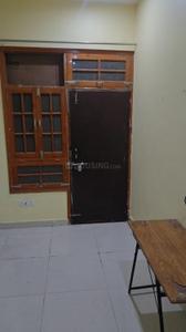 Bedroom Image of 900 Sq.ft 2 BHK Independent House for rent in Rabindra Palli Colony Lucknow for Rs. 14000