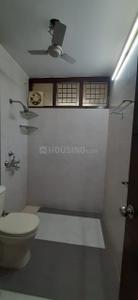 Bathroom Image of 1550 Sq.ft 2 BHK Builder Floor for rent in Sector 46 Gurgaon for Rs. 35000