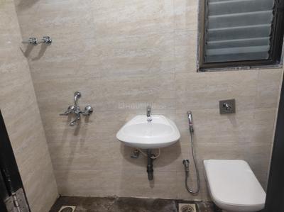 Bathroom Image of 1200 Sq.ft 2 BHK Apartment / Flat for sale in Centrio Nx By Mj Shah, Chedda Nagar Mumbai for Rs. 15000000