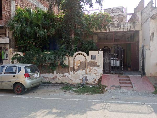 Personal property Building View 1