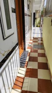 Bathroom Image of 250 Sq.ft 1 RK Apartment / Flat for rent in Halasuru Bengaluru for Rs. 12000