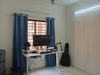 Bedroom Image of 1795 Sq.ft 3 BHK Apartment / Flat for rent in Perumbakkam Chennai for Rs. 55000