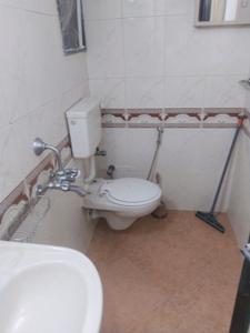 Common Bathroom Image of 1900 Sq.ft 3 BHK Apartment / Flat for sale in Ekta Maplewood, Santacruz West Mumbai for Rs. 100000000