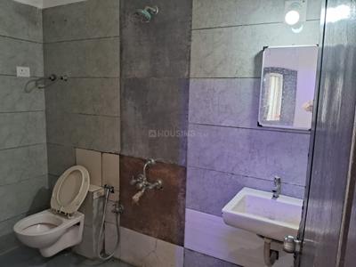 Image of 1250 Sq.ft 2 BHK Apartment / Flat for rent in Arunoday Society, Alkapuri, Vadodara for Rs. 26000