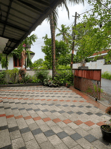 Image of 1000 Sq.ft 3 BHK Independent House for sale in Mulanthuruthy, Kochi for Rs. 4000000