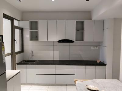 Kitchen Image of 2500 Sq.ft 3 BHK Apartment / Flat for sale in Shree Hari Dreamland, Tragad Ahmedabad for Rs. 9000000