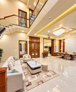 Hall Image of 6000 Sq.ft 5 BHK Independent House for sale in Narayan Vihar Jaipur for Rs. 63100000