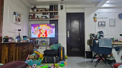 Living Room Image of 1500 Sq.ft 3 BHK Builder Floor for sale in Sector 104 Noida for Rs. 8500000